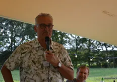 Ook Jan Groen nam als voorzitter van de stichting Vrienden van de BioBorrel nog het woord.