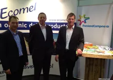 FrieslandCampina staat met het merk Ecomel op de BioVak. Vlnr Edwin Crombags, Frans Keurentjes en Jan Zomerdijk.